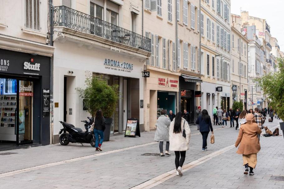 Apartamento {St Fee Sur Les Toits} * Plein Centre Marseille * Clim Exterior foto